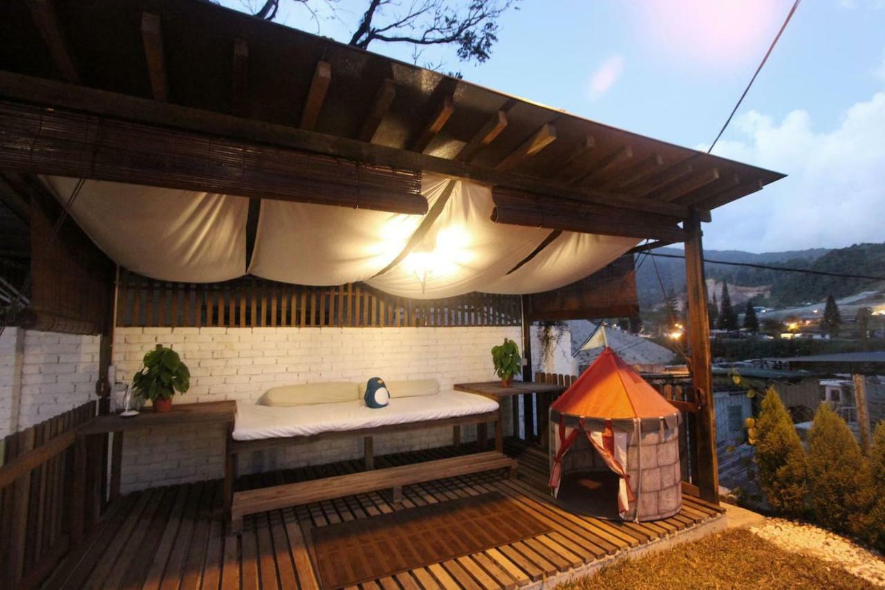 Tung's Factoria Cameron Highland Holiday home *